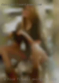 A nice fit,well swingers date groomed and clean woman from Orlando.