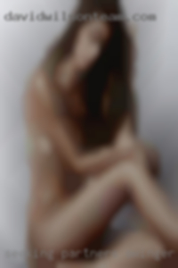 Seeking partners swinger for mm and oral near Lubbock.
