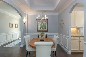 Dining Room 4250 Bath Road